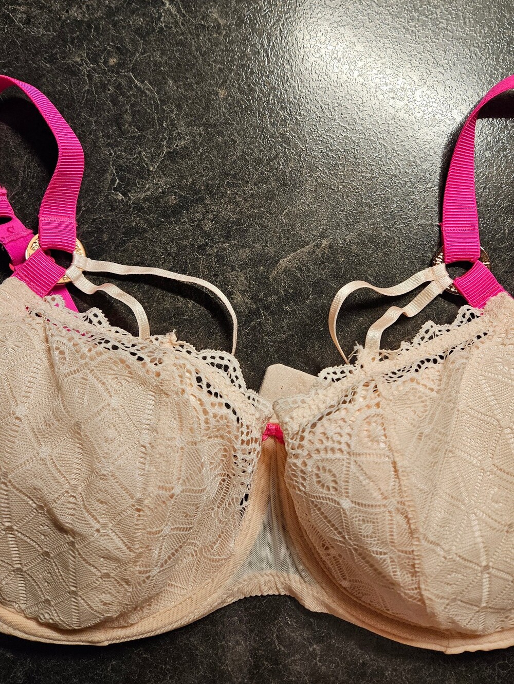 Britney Spears Strappy Pink Bra By Change Lingerie 32H